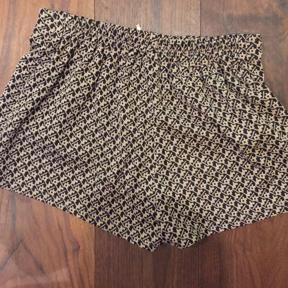 B’ENVIED size large shorts